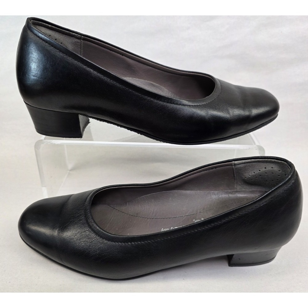 SAS Regina (Sz 6.5 M) Womens Pump Shoes Black Leather 1.25" Heels Italy Made